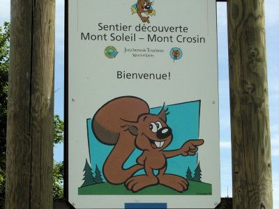 Panneau au début du Sentier découverte