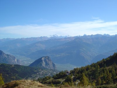 Vue sur la vallée du Rhône, en montant
