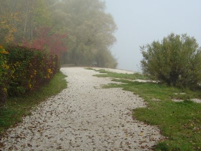 Au départ de Colombier, un matin de brume