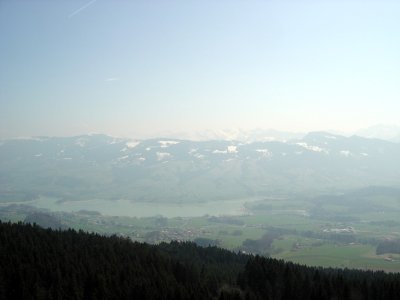 Vue sur le lac de la Gruyère