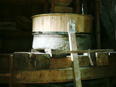 l'intérieur du moulin