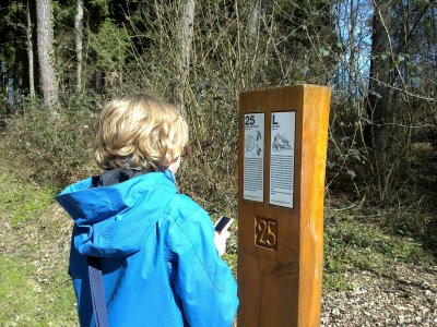Les enregistrements mp3 complètent fort bien les panneaux didactiques
