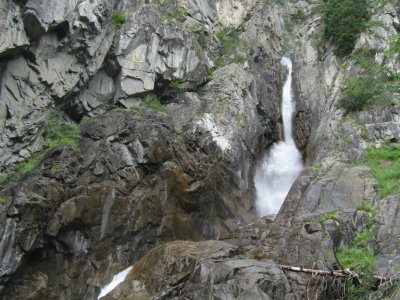 610 marches pour rejoindre le vallon de Van
