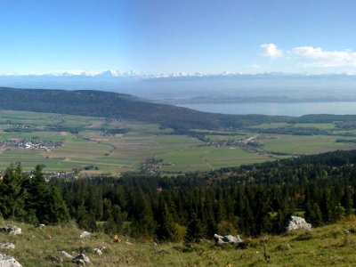 Vue au sud, en direction des Alpes