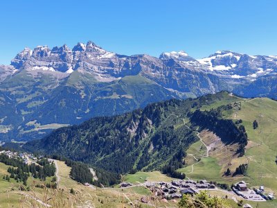 Vue sur les Dents du Midi