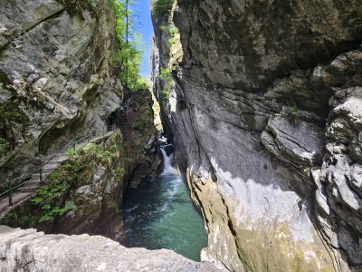 L'Areuse, au fond d'une gorge étroite