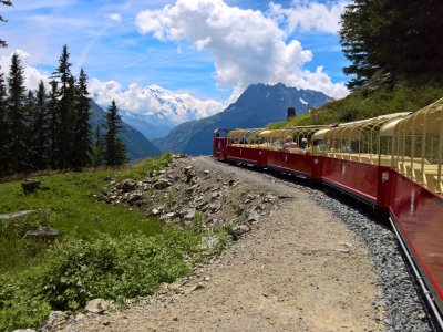 " 2eme train " le Panoramique 