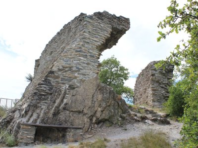 Les ruines du château de Montorge