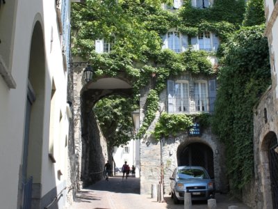 La Rue des Châteaux