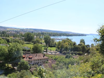 Vue depuis le funiculaire, au départ de Bienne