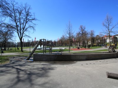 Au pied de Montriond, vue sur le parc de Milan