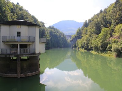 Vue depuis le barrage
