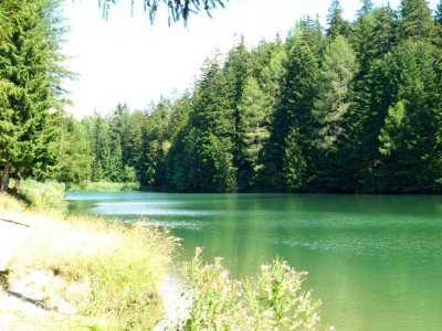 Lac de montagne des Miriouges
