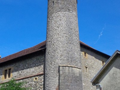 La tour du Château de Boudry