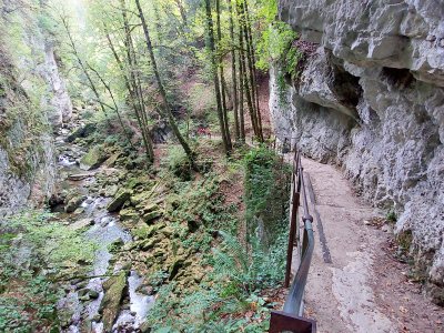 Chemin dominant l'Areuse