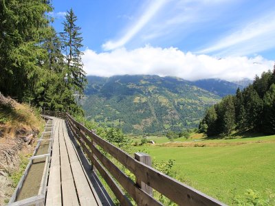 Vue sur les montagnes environnantes