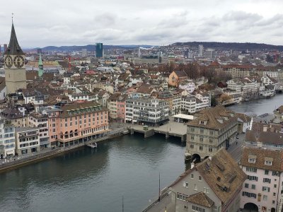 Vue depuis la tour de la Grossmünster