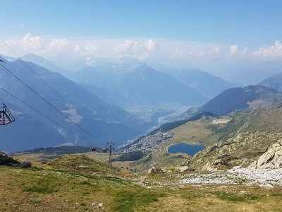 <p>Vue sur le village de <i>Bettmeralp</i></p>