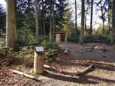 <p>Un des postes du parcours</p>