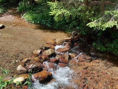 <p>La rivière rouge</p>