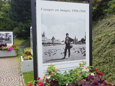Reproduction de photographies, dans les jardins
