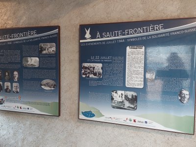 <p>Panneau didactique sur les événements de juillet 1944</p>