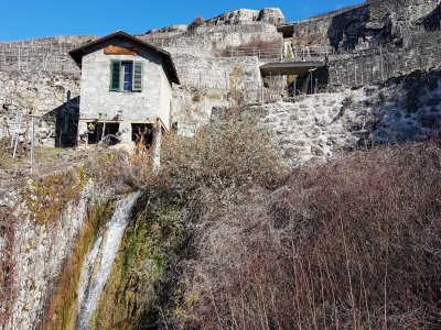 Guérite et cascade