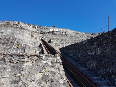 Le Dézaley, presque plus de murs que de vignes