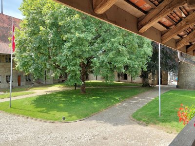 <p>La cour du Château de Romont<br></p>