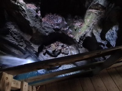 Dans la Grotte aux Nymphes