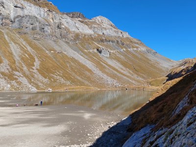<p>Le Lämmerensee, avec très peu d'eau en octobre 2023</p>