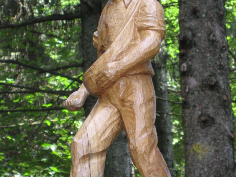 Sentier des Sculptures du Mont Sujet
