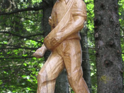 Une statue