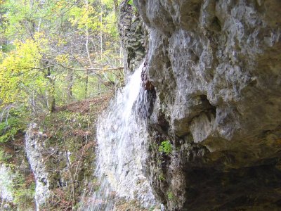 Chute d'eau, en haut de la Combe du Pilouvi