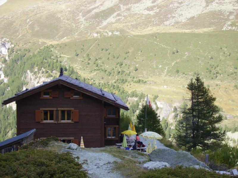 Cabane du Petit Mountet