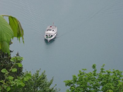Bateau arrivant à Giessbach